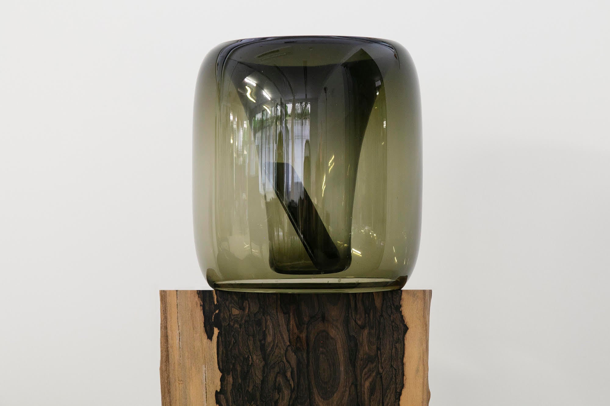 EXPONENTIAL - Glass Speaker Carbon